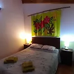Cabanas Isla De Pascua